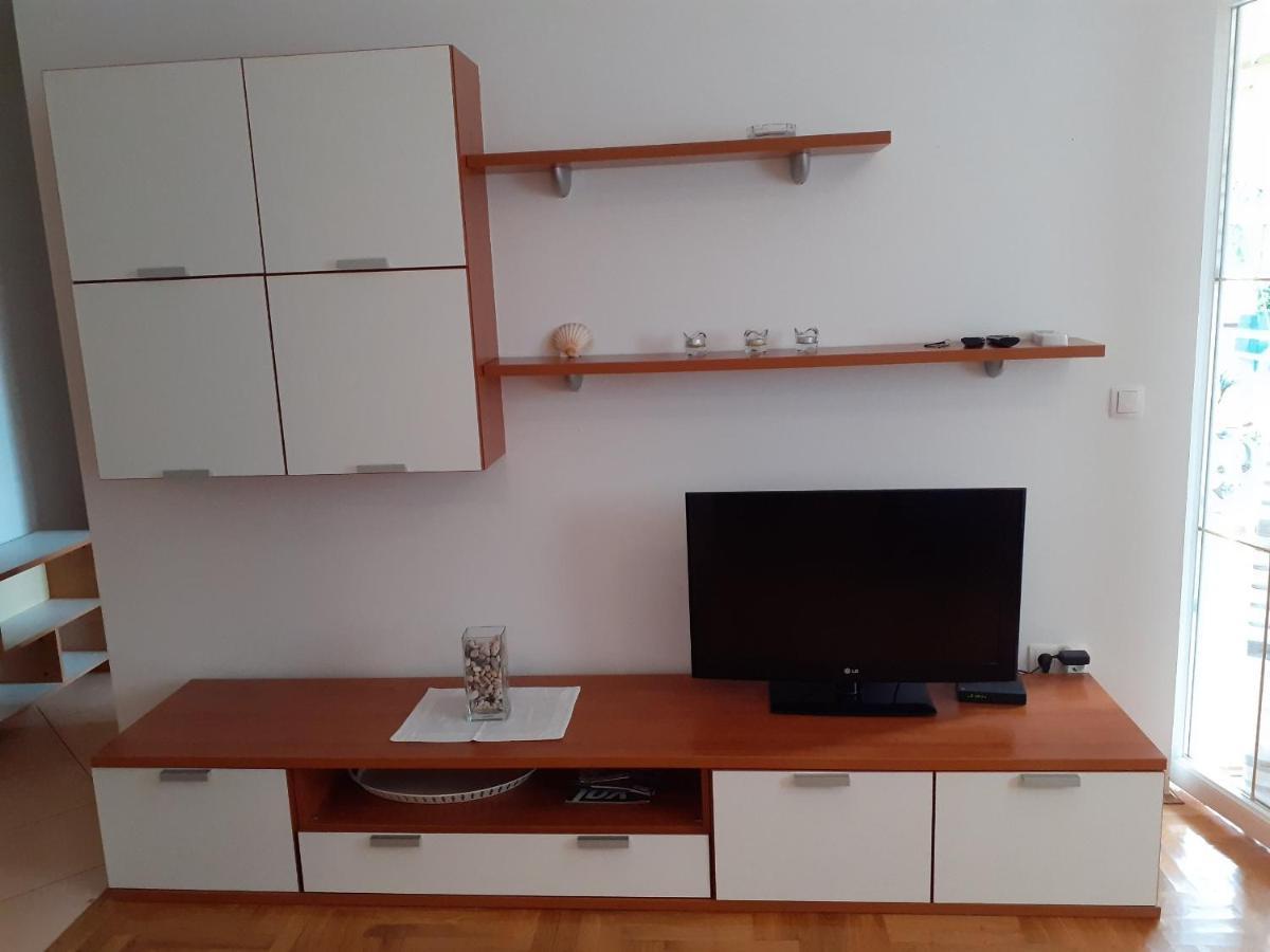 Apartment Conty On The Ground Floor Malinska Exteriér fotografie
