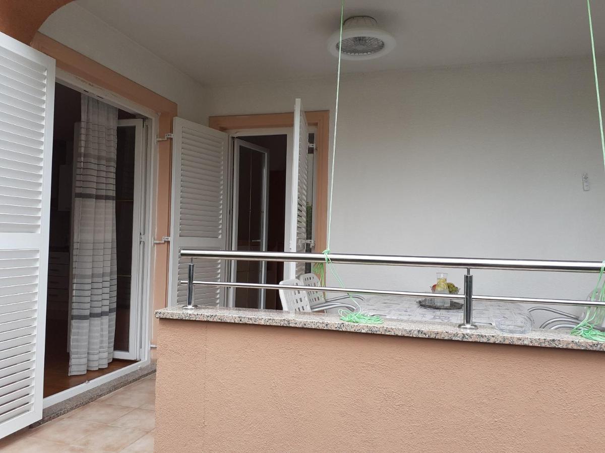 Apartment Conty On The Ground Floor Malinska Exteriér fotografie